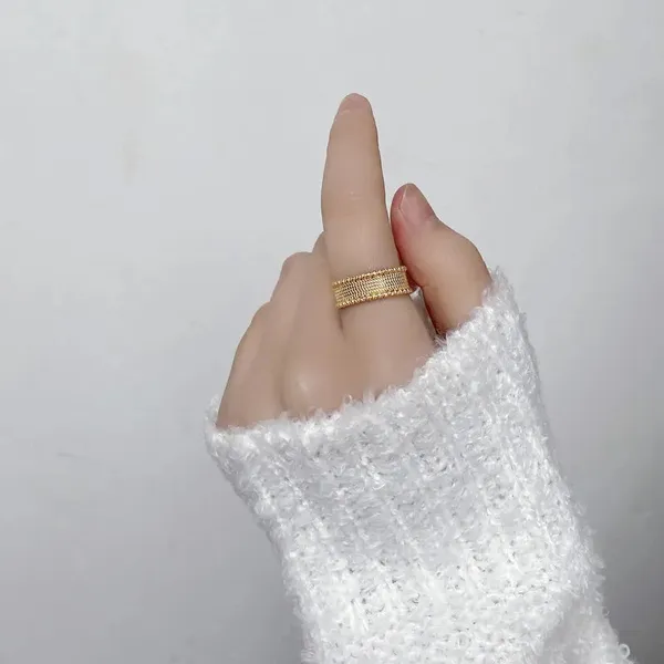 Gold_Solid_Band_Rings_For_Women